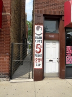 Elegant Beauty Salon, Montrose near Hamlin. Salon still there as of 2024, but this sign is gone.