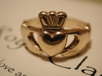 Irish claddagh ring, Wikipedia, By I, Royalcladdagh, CC BY-SA 3.0