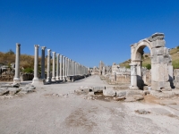 Line of pillars, Perge.