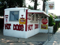 Tastee Dog, Lawrence Avenue at Kilbourn, Chicago. Gone. c. 2003